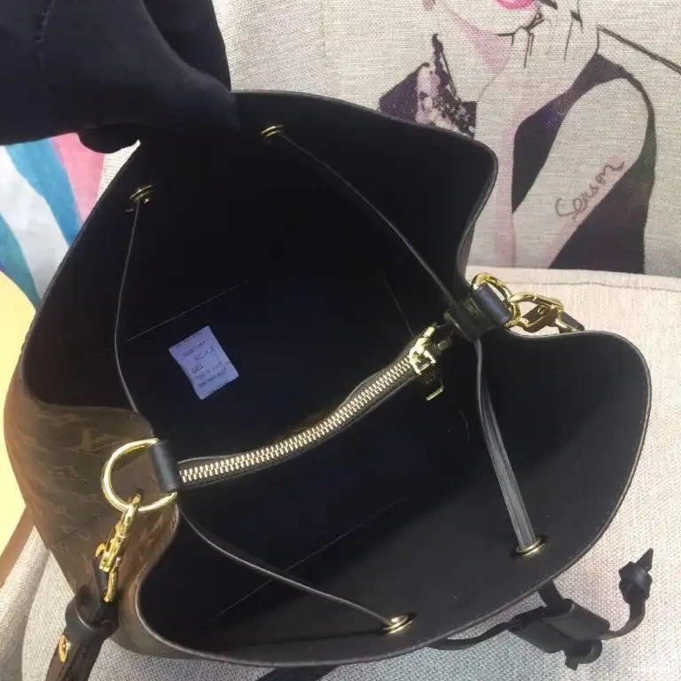 Fashionrepsfam ru 19B570400 Bags LV 0725